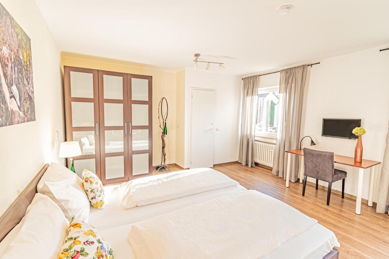 Weinhotel Ayler Kupp Екстер'єр фото
