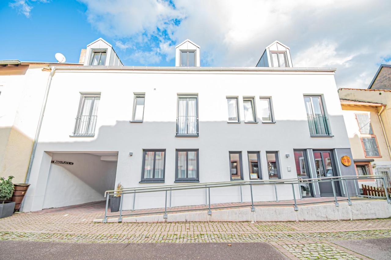Weinhotel Ayler Kupp Екстер'єр фото