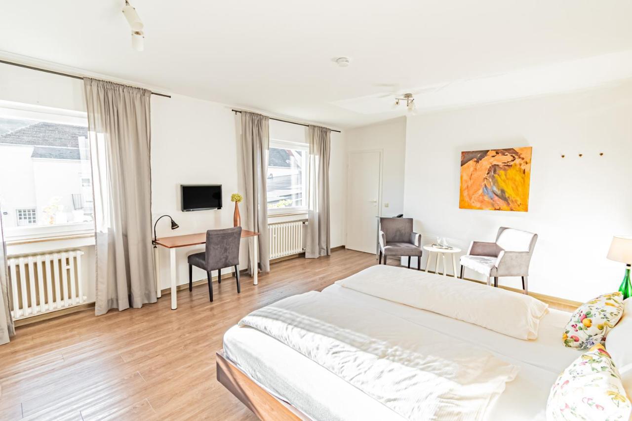 Weinhotel Ayler Kupp Екстер'єр фото