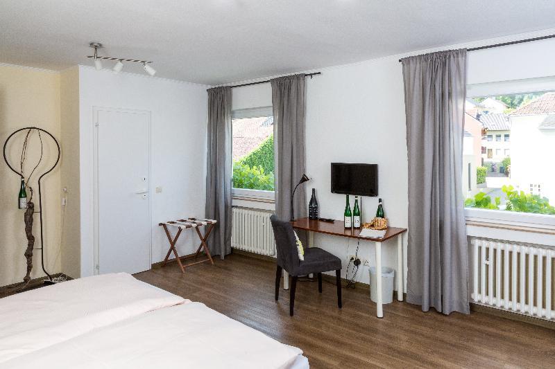 Weinhotel Ayler Kupp Екстер'єр фото